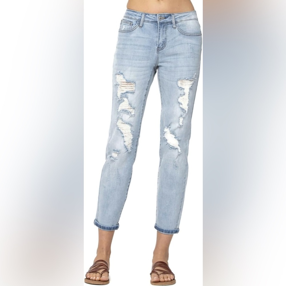 Judy Blue mid rise boyfriend distressed jeans size 9 / 29 style JB8878 GUC
